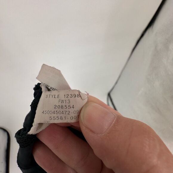 Under Armour women’s compression shorts size small black - Picture 8 of 8